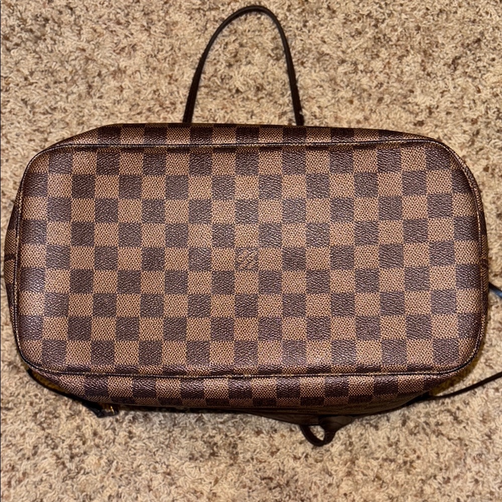 Louis Vuitton Damier Ebene Neverfull MM - Picture 5 of 16
